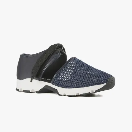 AMAZING MESH Navy Cut Out Sneaker