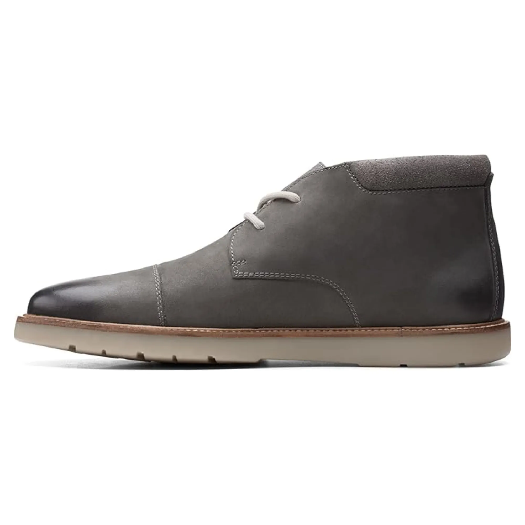 Clarks Grandin Top Men's Chukka Tumbled Leather Boots