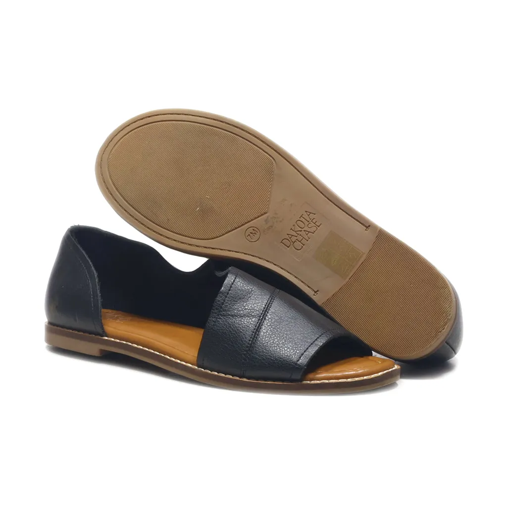 Dakota Chase Flat Sandals Leather Black Colour For Women