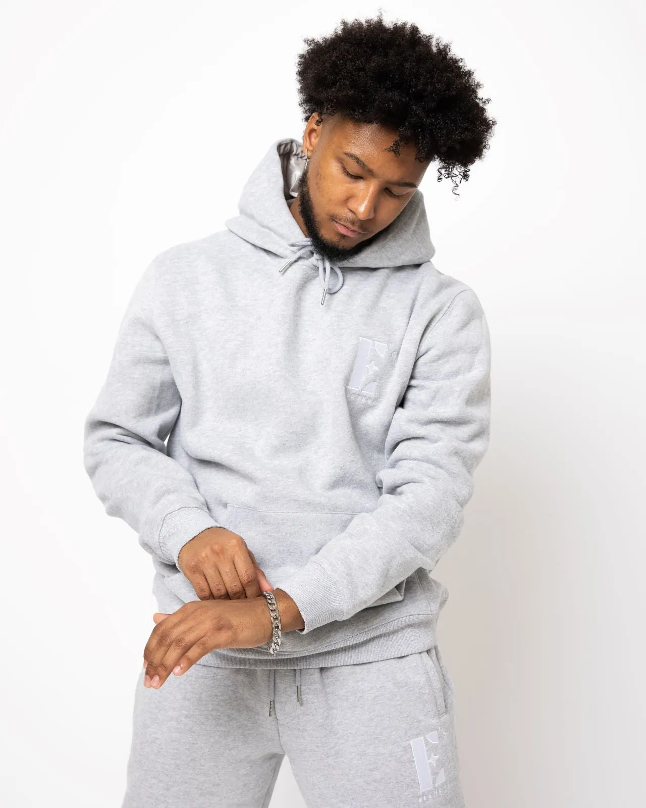 E's Element Essential Sweatsuit Set In Light Grey