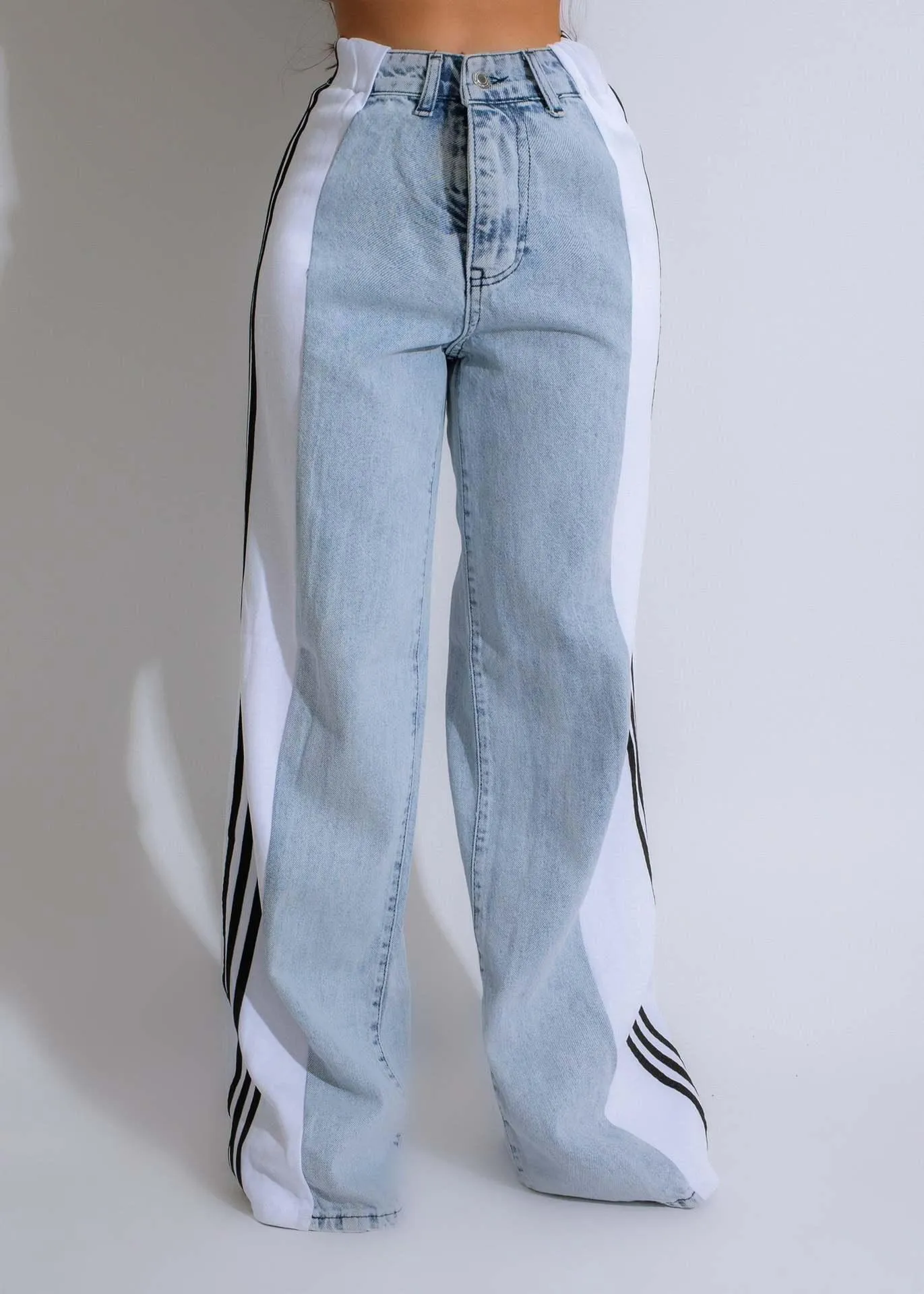 High-waist wide-leg denim pants