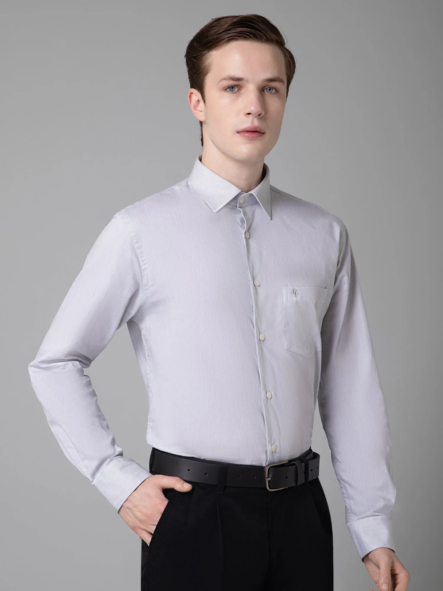 Men's Grey  Formal Pin Stripe Full Sleeve Shirt