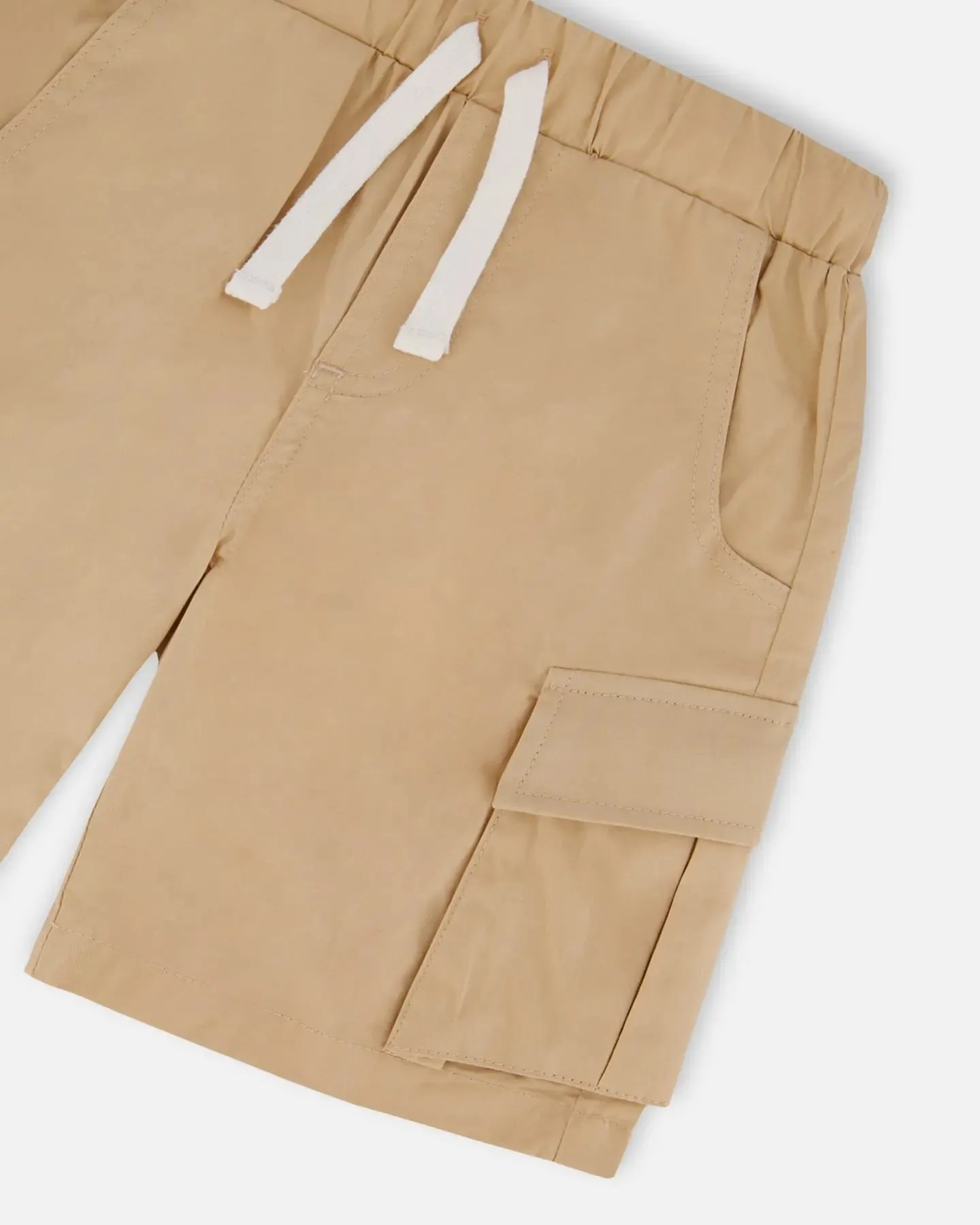 Parachute Cargo Pocket Shorts Light Beige